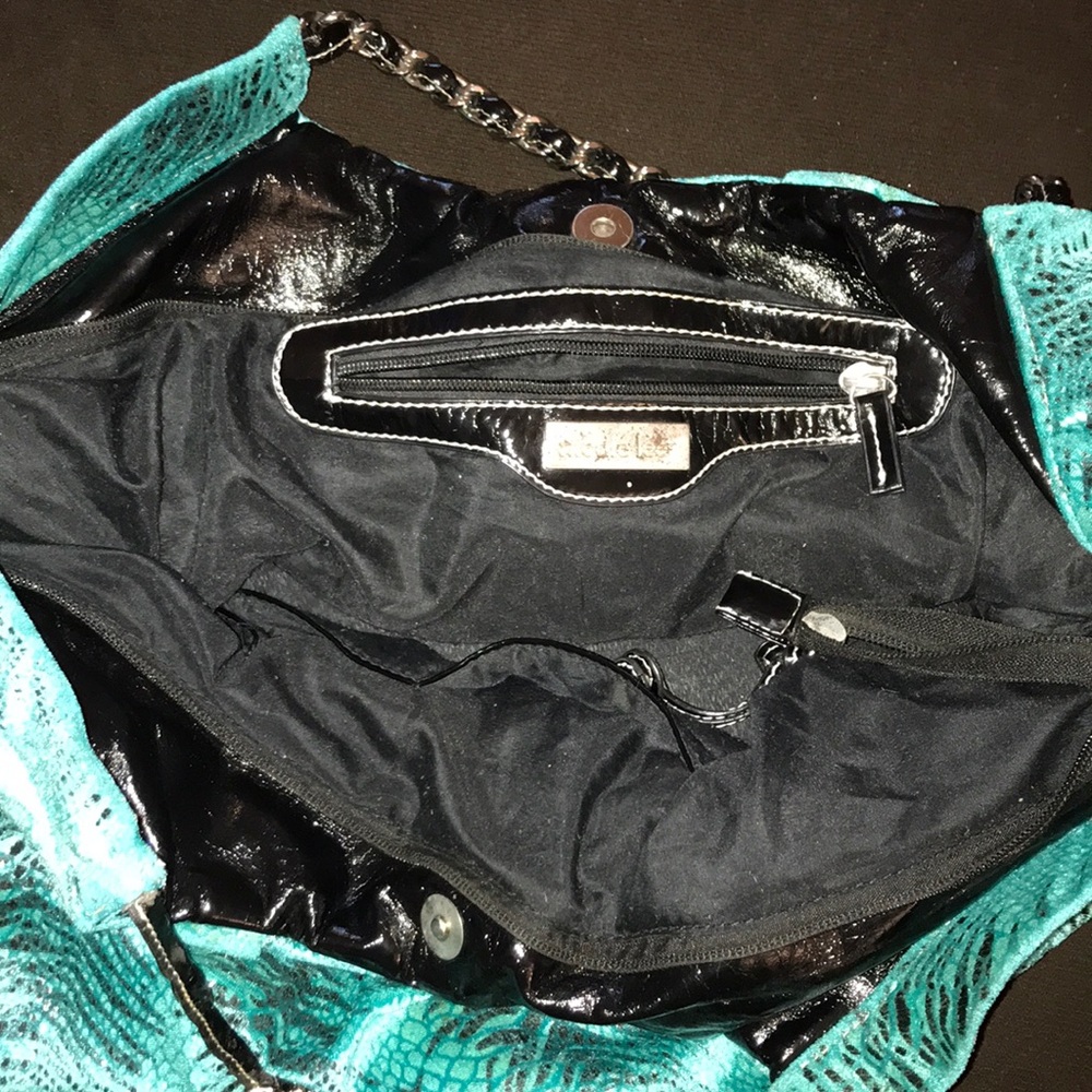 Blue turquoise larger purse bag Nicole Miller used - Picture 4 of 5